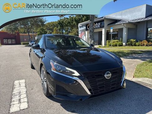 Used 2023 Nissan Altima 2.5 SL FWD image 1