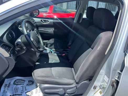 Used 2014 Nissan Sentra SR w/ SR Driver Package FWD image 16