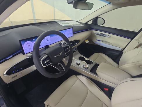 New 2026 Genesis GV70 2.5T Advanced AWD/4WD image 15