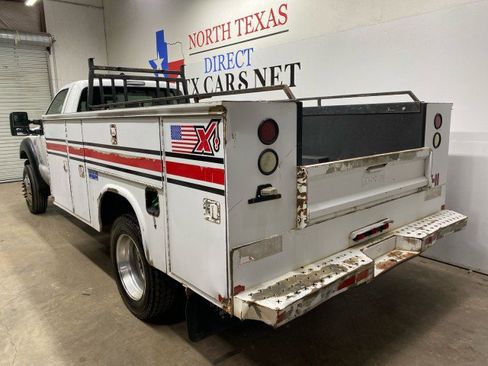 Used 2015 Ford F550 2WD Regular Cab Super Duty image 8