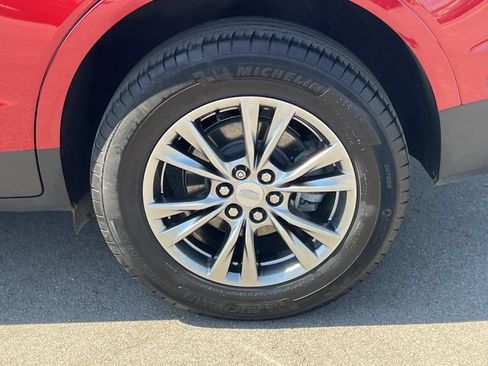Used 2021 Cadillac XT5 Premium Luxury FWD image 11