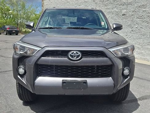 Used 2019 Toyota 4Runner SR5 Premium w/ Wilderness Package AWD/4WD image 9
