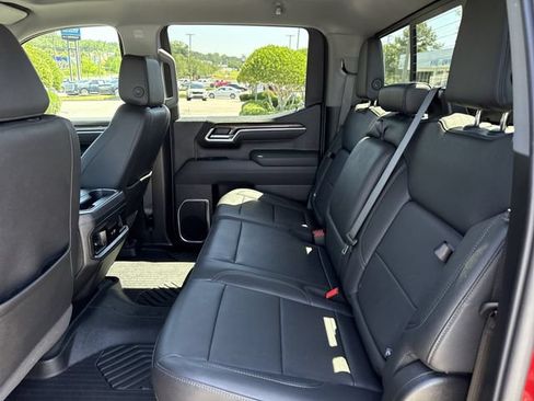 Used 2026 Chevrolet Silverado 1500 RST AWD/4WD image 10