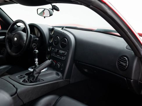 Used 2006 Dodge Viper SRT-10 RWD image 25
