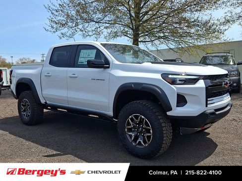 New 2026 Chevrolet Colorado ZR2 AWD/4WD image 2