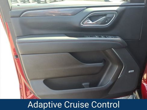 Certified 2024 Chevrolet Suburban RST w/ Luxury Package image 20