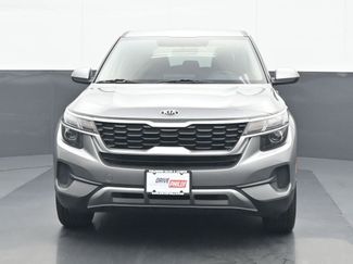 Used 2021 Kia Seltos LX AWD/4WD video 1