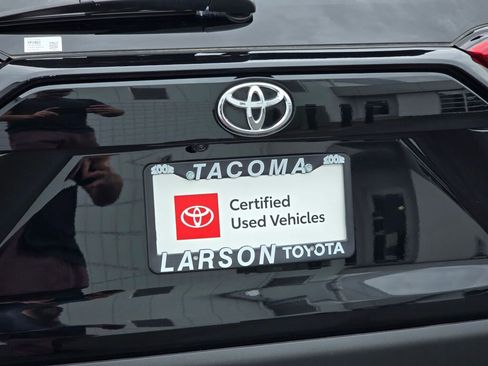 Certified 2025 Toyota RAV4 XLE Premium image 14
