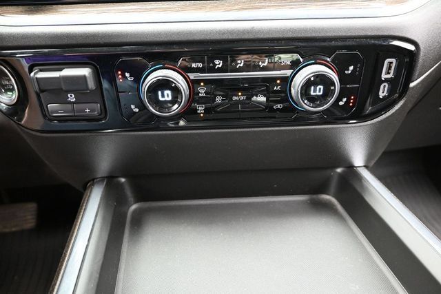 Used 2024 Chevrolet Silverado 3500 LT w/ Convenience Package AWD/4WD image 44