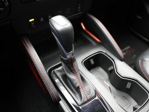 Used 2023 Nissan Frontier PRO-4X w/ Pro-4X Premium Package image 31