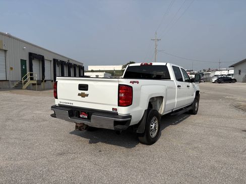 Used 2019 Chevrolet Silverado 2500 W/T w/ WT Convenience Package AWD/4WD image 5