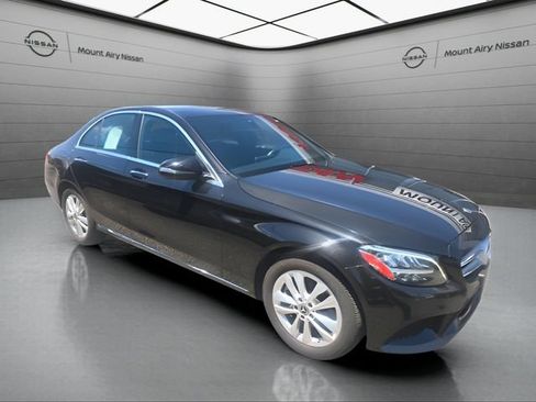 Used 2019 Mercedes-Benz C 300 4MATIC Sedan image 2