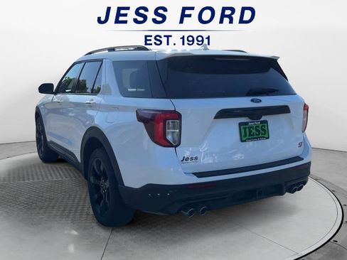 Used 2024 Ford Explorer ST w/ Technology Package image 3