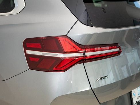 Used 2026 BMW X3 xDrive30 w/ Convenience Package AWD/4WD image 9