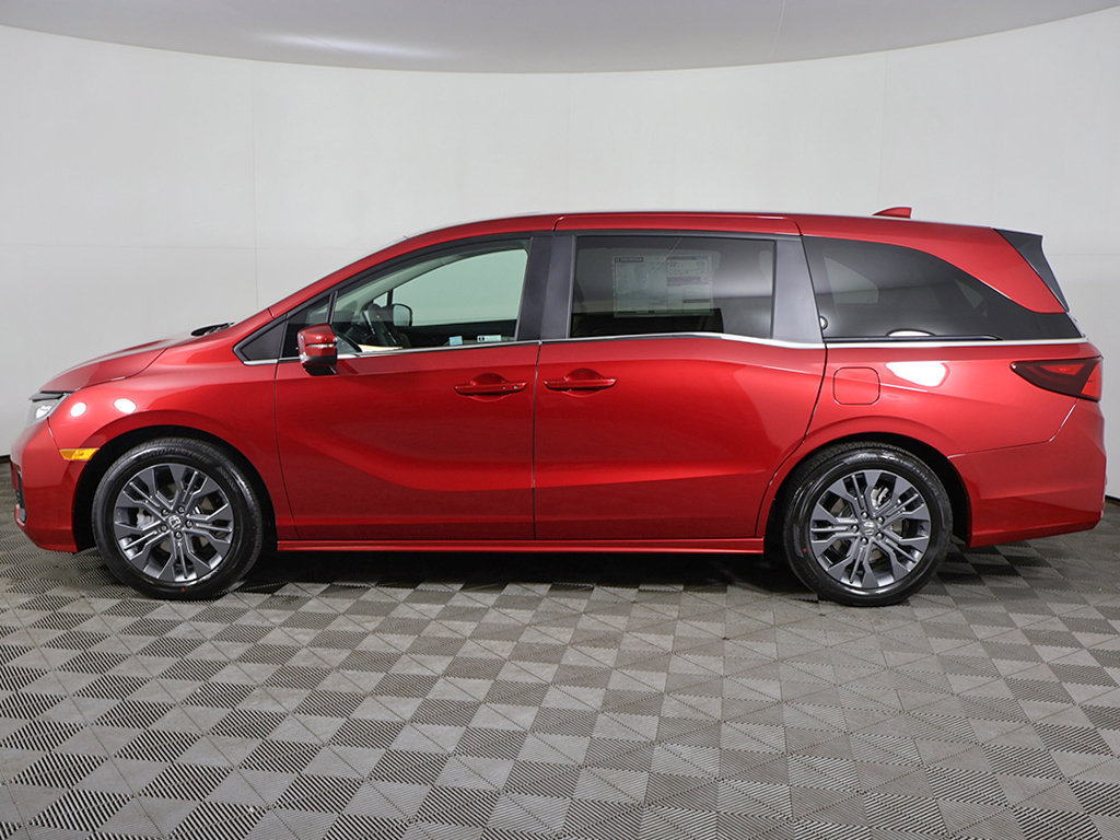 New 2027 Honda Odyssey Touring image 8