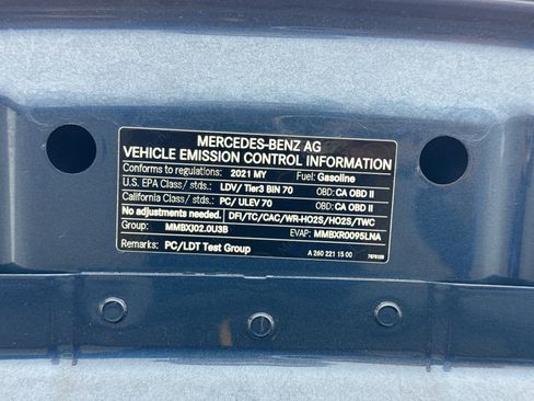 Used 2021 Mercedes-Benz GLB 250 image 20