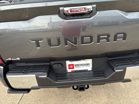 New 2026 Toyota Tundra Limited AWD/4WD image 6