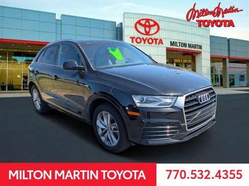 Used 2018 Audi Q3 2.0T Premium FWD image 1