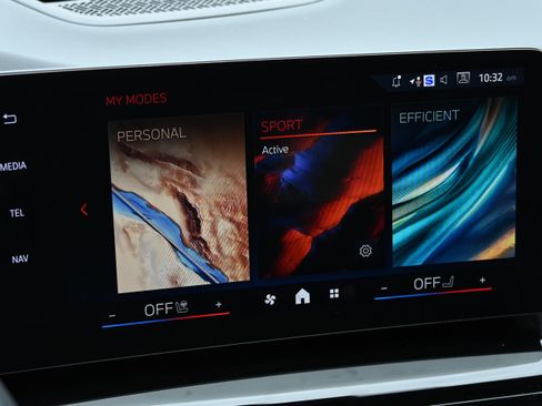 Certified 2025 BMW X1 xDrive28i image 18