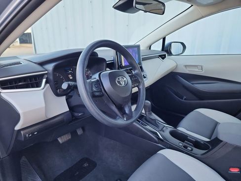 Used 2024 Toyota Corolla LE image 14