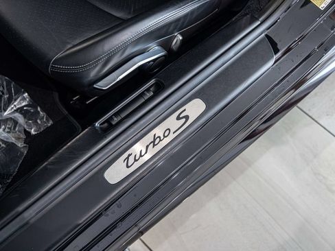 Used 2011 Porsche 911 Turbo S AWD/4WD image 19