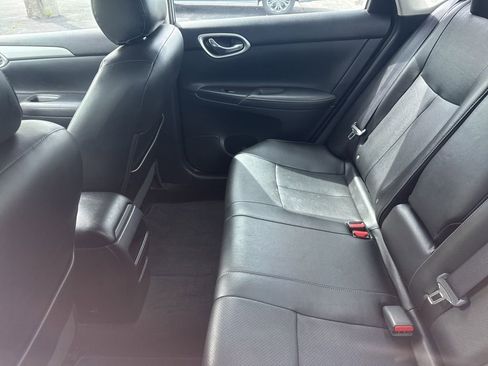 Used 2015 Nissan Sentra SR w/ SR Premium Package FWD image 7