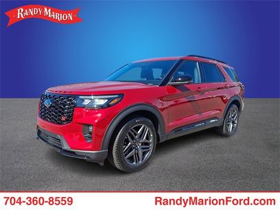 New 2025 Ford Explorer ST w/ Sun And Sound Package