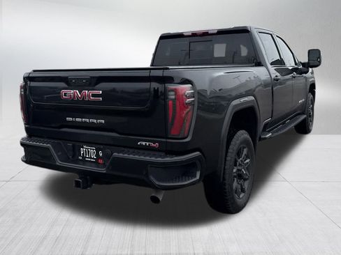 Used 2024 GMC Sierra 3500 AT4 w/ AT4 Premium Plus Package image 6
