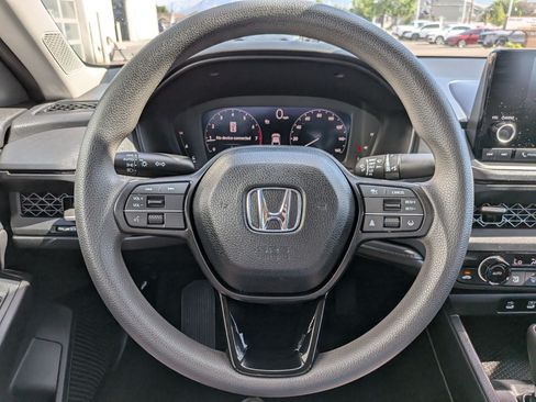 Used 2025 Honda Accord SE image 19