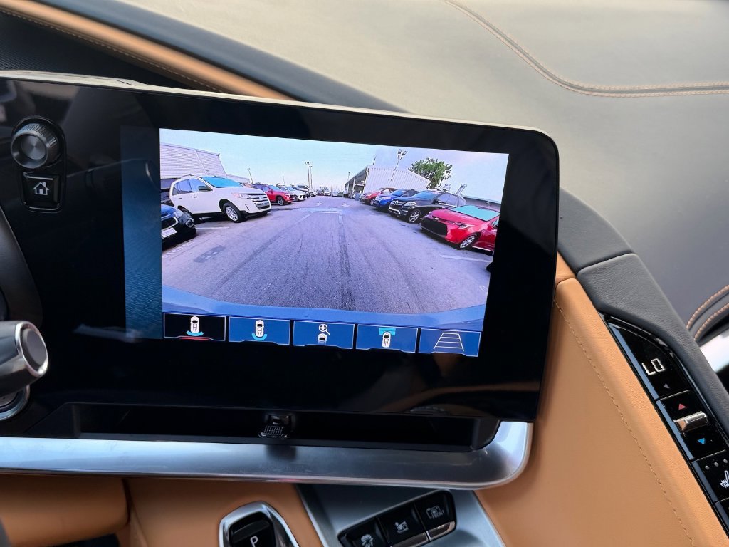 Used 2024 Chevrolet Corvette Z06 RWD image 20
