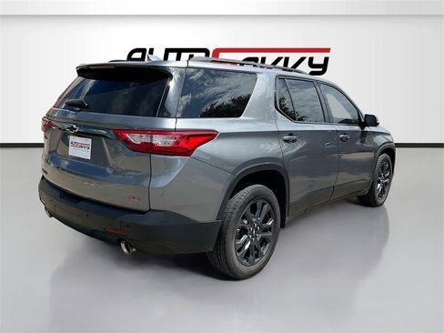 Used 2021 Chevrolet Traverse RS w/ LPO, Floor Liner Package image 7
