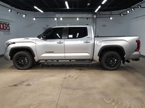 New 2026 Toyota Tundra Limited AWD/4WD image 4