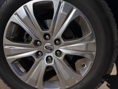 Used 2015 Ford Expedition EL Platinum image 7