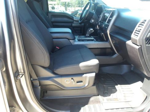 Used 2016 Ford F150 XLT w/ Equipment Group 302A Luxury image 10