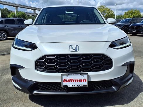 Used 2026 Honda HR-V LX image 9