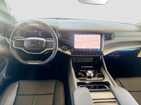 New 2026 Jeep Grand Wagoneer 4WD image 24