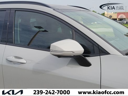 New 2026 Kia Sportage SX FWD image 8