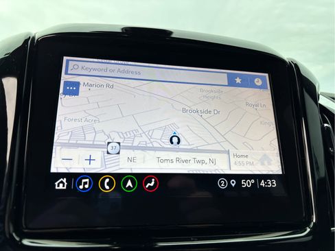 Certified 2022 Chevrolet Traverse RS w/ LPO, Floor Liner Package image 14