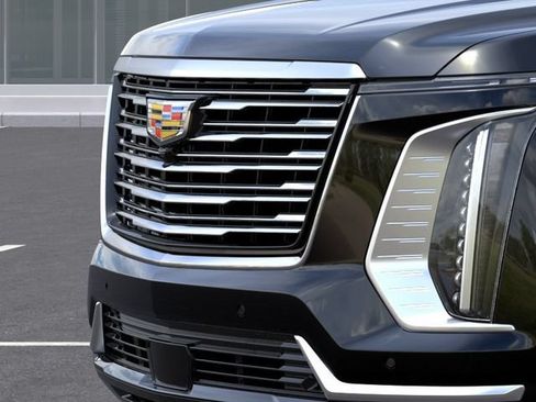 New 2026 Cadillac Escalade ESV Platinum Luxury AWD/4WD image 13