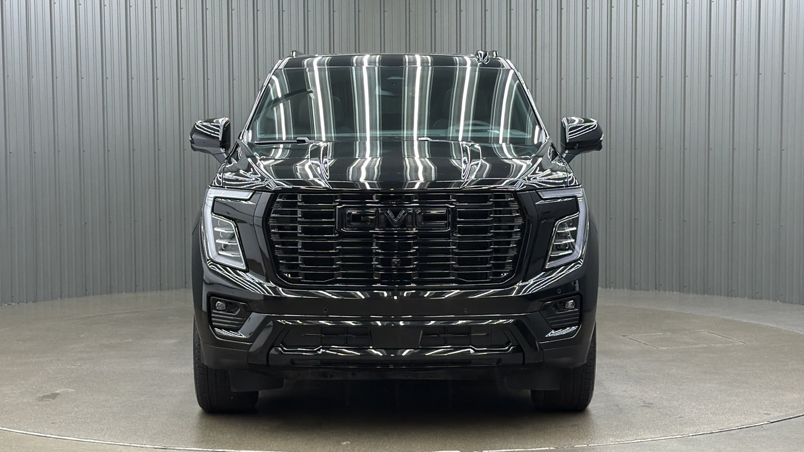 Used 2026 GMC Yukon XL Denali w/ Sun & Power Step Package AWD/4WD image 8