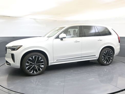 New 2026 Volvo XC90 B6 Plus w/ Protection Package Premier image 2