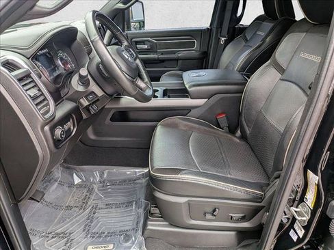 Used 2024 RAM 2500 Laramie w/ Night Edition AWD/4WD image 15