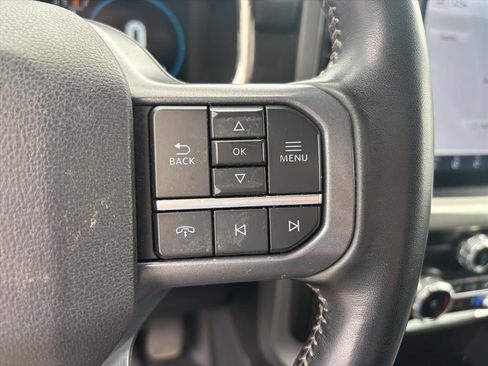 Used 2023 Ford F150 Lariat AWD/4WD image 18
