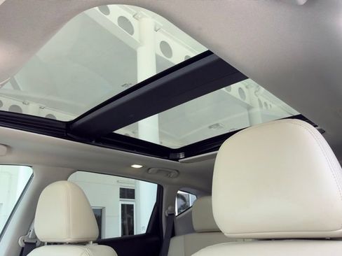 Used 2020 Nissan Murano Platinum w/ Cargo Package FWD image 7