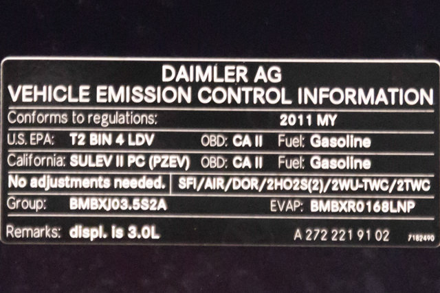 Used 2011 Mercedes-Benz C 300 4MATIC Sedan image 38