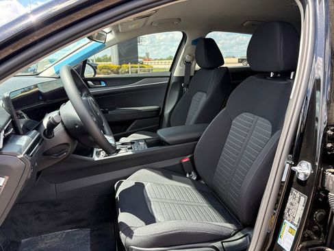 New 2026 Kia K5 LXS FWD image 11