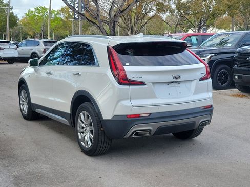 Used 2020 Cadillac XT4 Premium Luxury w/ Enhanced Visibility Package image 3
