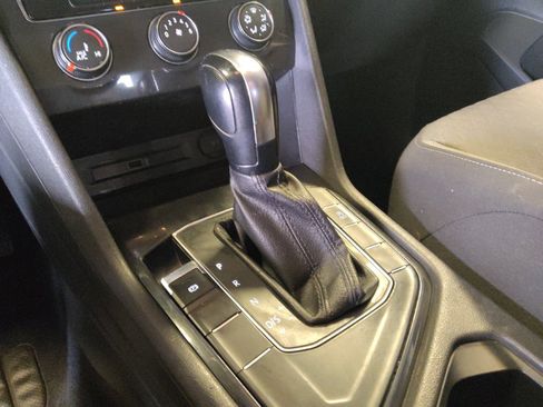Used 2019 Volkswagen Tiguan S FWD image 26