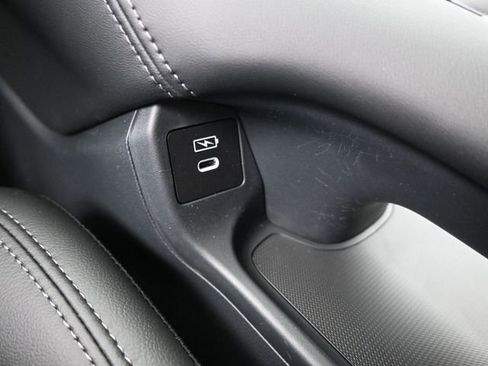 New 2026 Honda HR-V EX-L image 19