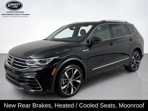 Used 2024 Volkswagen Tiguan SEL R-Line AWD/4WD image 7